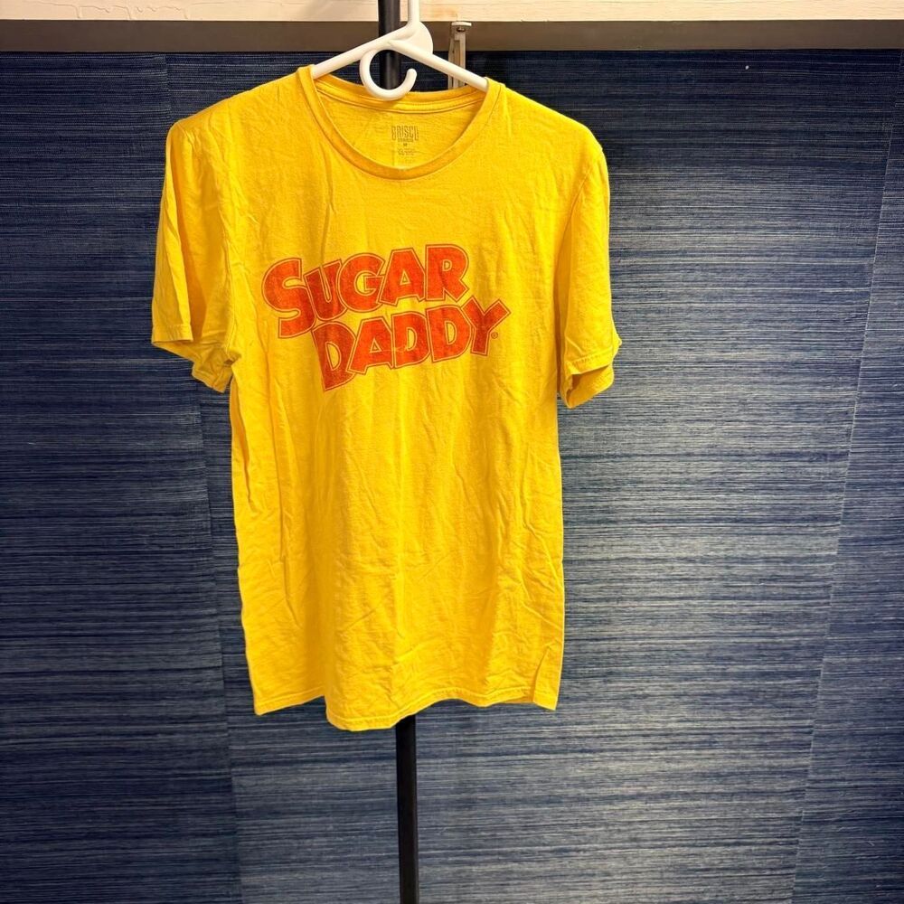 Brisco Brands Sugar Daddy Candy Graphic T Shirt Yellow Size Medium Retro